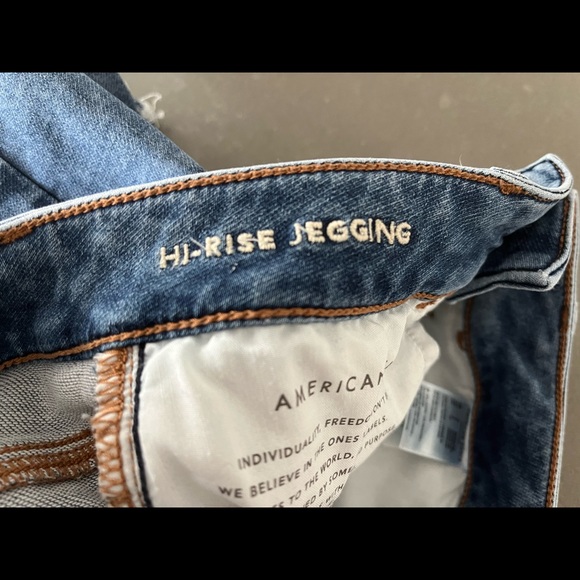 AEO High Rise Jeggings, Size 8 - Picture 9 of 15
